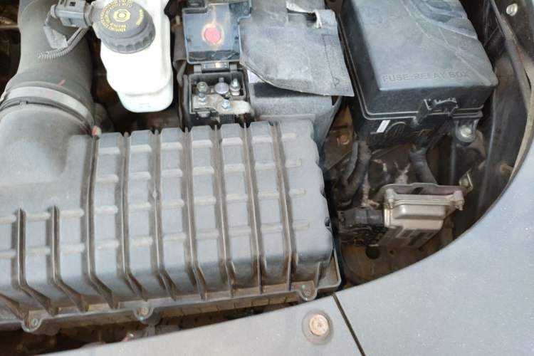 Used GAC Trumpchi M8 2018 320T Luxury Edition Engine Bay Left