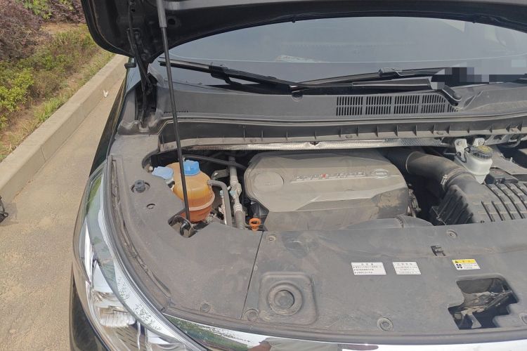 Used GAC Trumpchi M8 2018 320T Luxury Edition Engine Bay Right