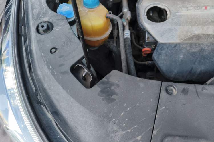 Used GAC Trumpchi M8 2018 320T Flagship Edition Engine Bay Right