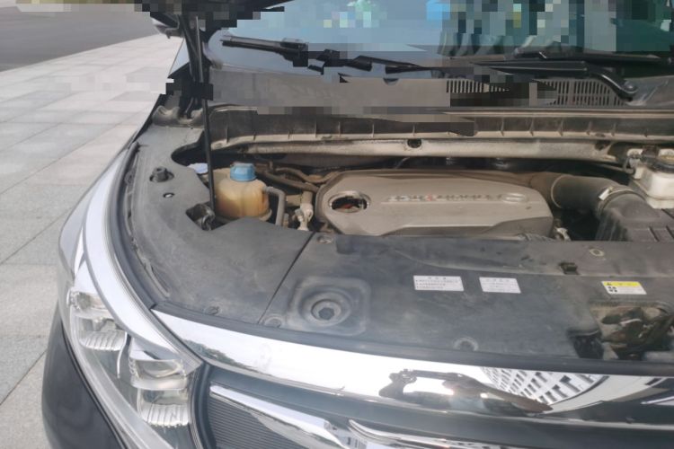 Used GAC Trumpchi M8 2018 320T Luxury Edition Engine Bay Right