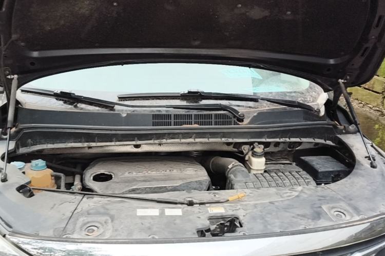 Used GAC Trumpchi M8 2018 320T Luxury Edition Engine Bay