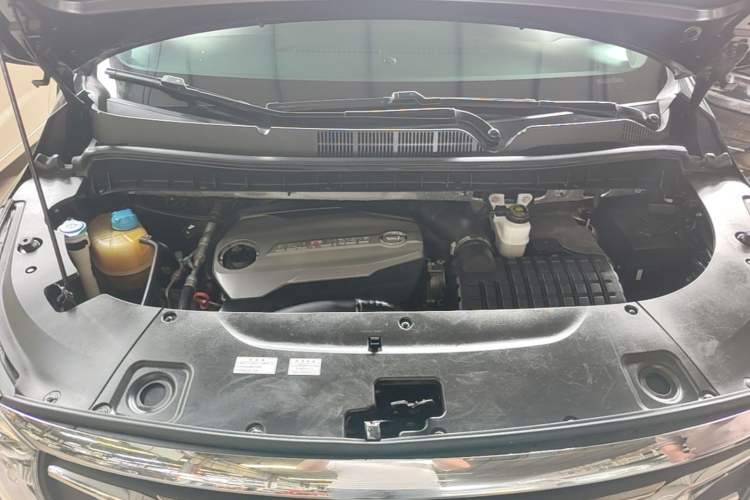 Used GAC Trumpchi M8 2018 320T Luxury Edition Engine Bay