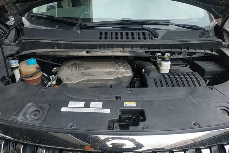 Used GAC Trumpchi M8 2018 320T Luxury Edition Engine Bay