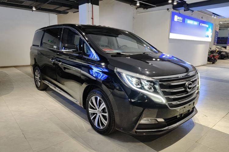 Used GAC Trumpchi M8 2018 320T Luxury Edition Front Right 45 Deg