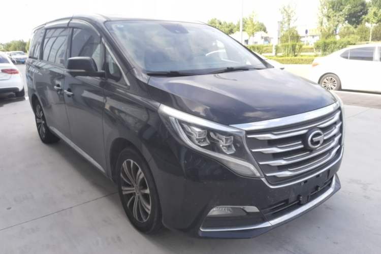 Used GAC Trumpchi M8 2018 320T Flagship Edition Front Right 45 Deg