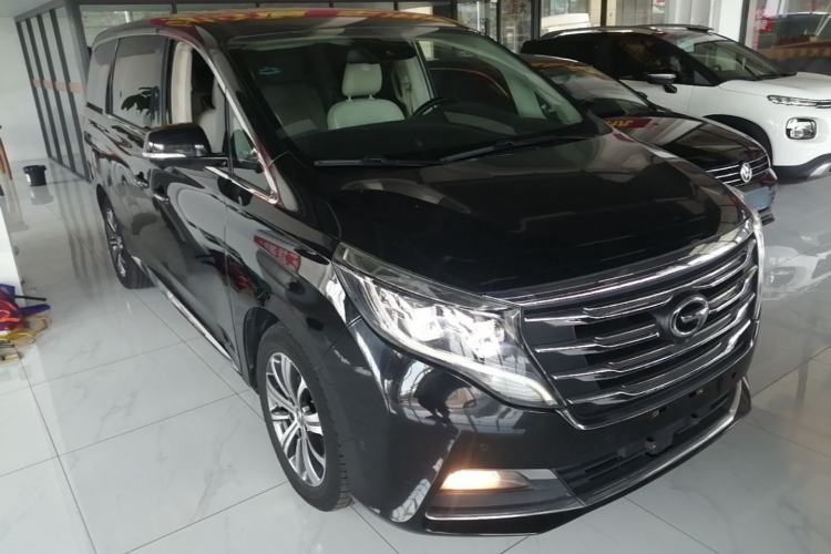 Used GAC Trumpchi M8 2018 320T Flagship Edition Front Right 45 Deg