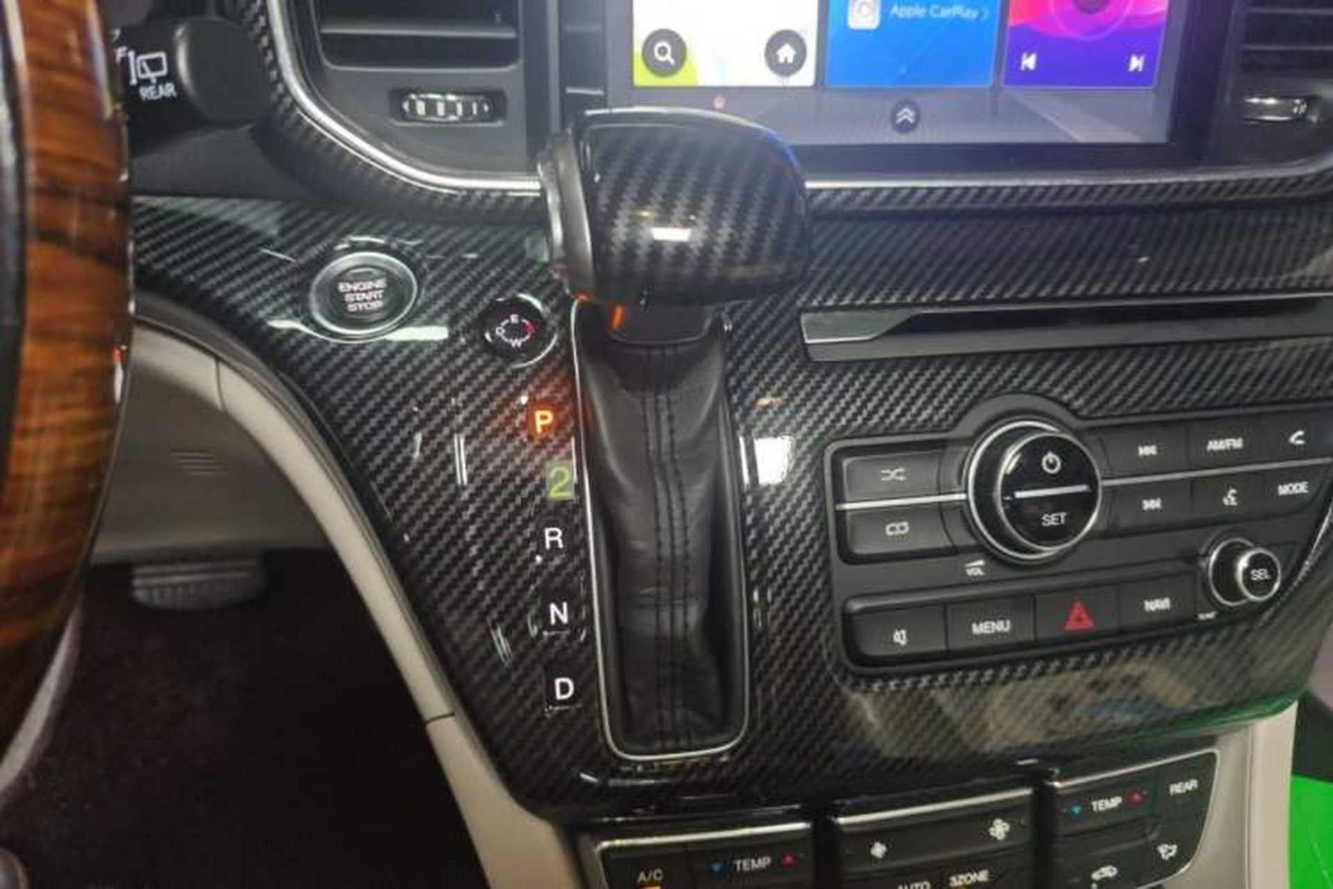 Used GAC Trumpchi M8 2018 320T Luxury Edition Gear Lever