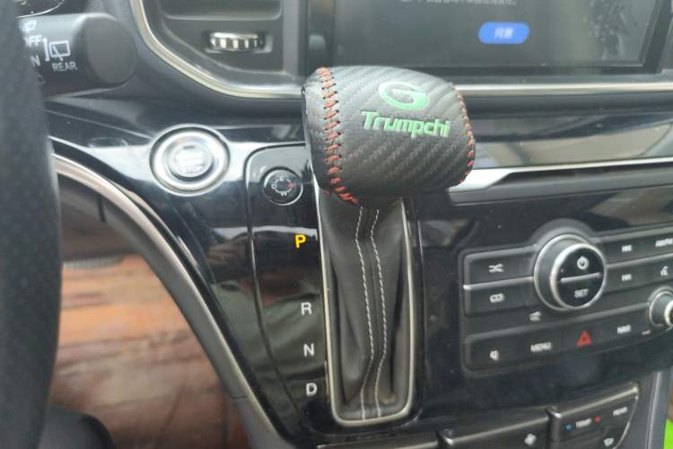 Used GAC Trumpchi M8 2018 320T Luxury Edition Gear Lever