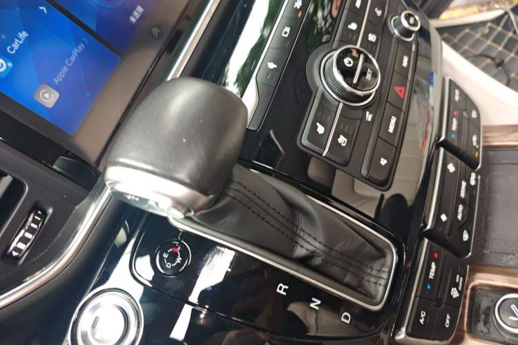 Used GAC Trumpchi M8 2018 320T Flagship Edition Gear Lever