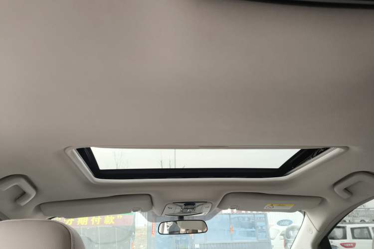 Used GAC Trumpchi M8 2018 320T Luxury Edition Headliner