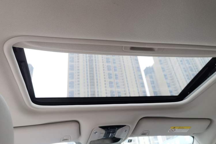 Used GAC Trumpchi M8 2018 320T Luxury Edition Headliner