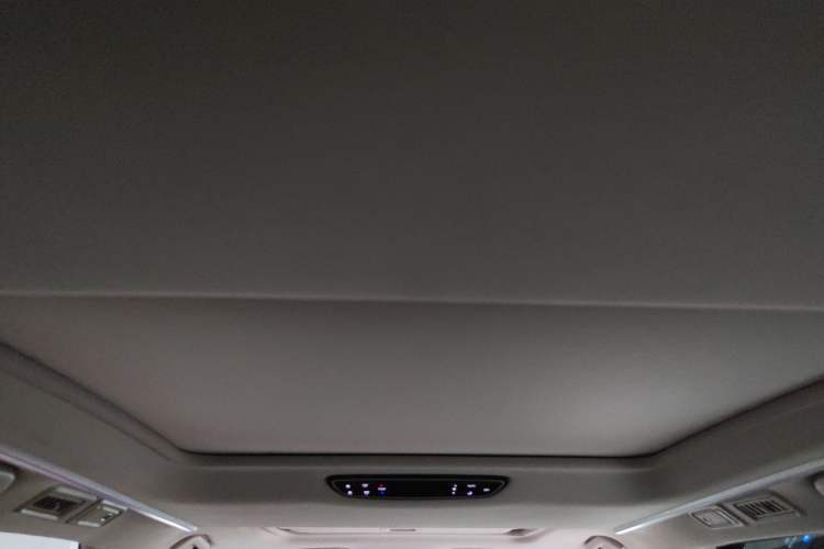 Used GAC Trumpchi M8 2018 320T Luxury Edition Headliner