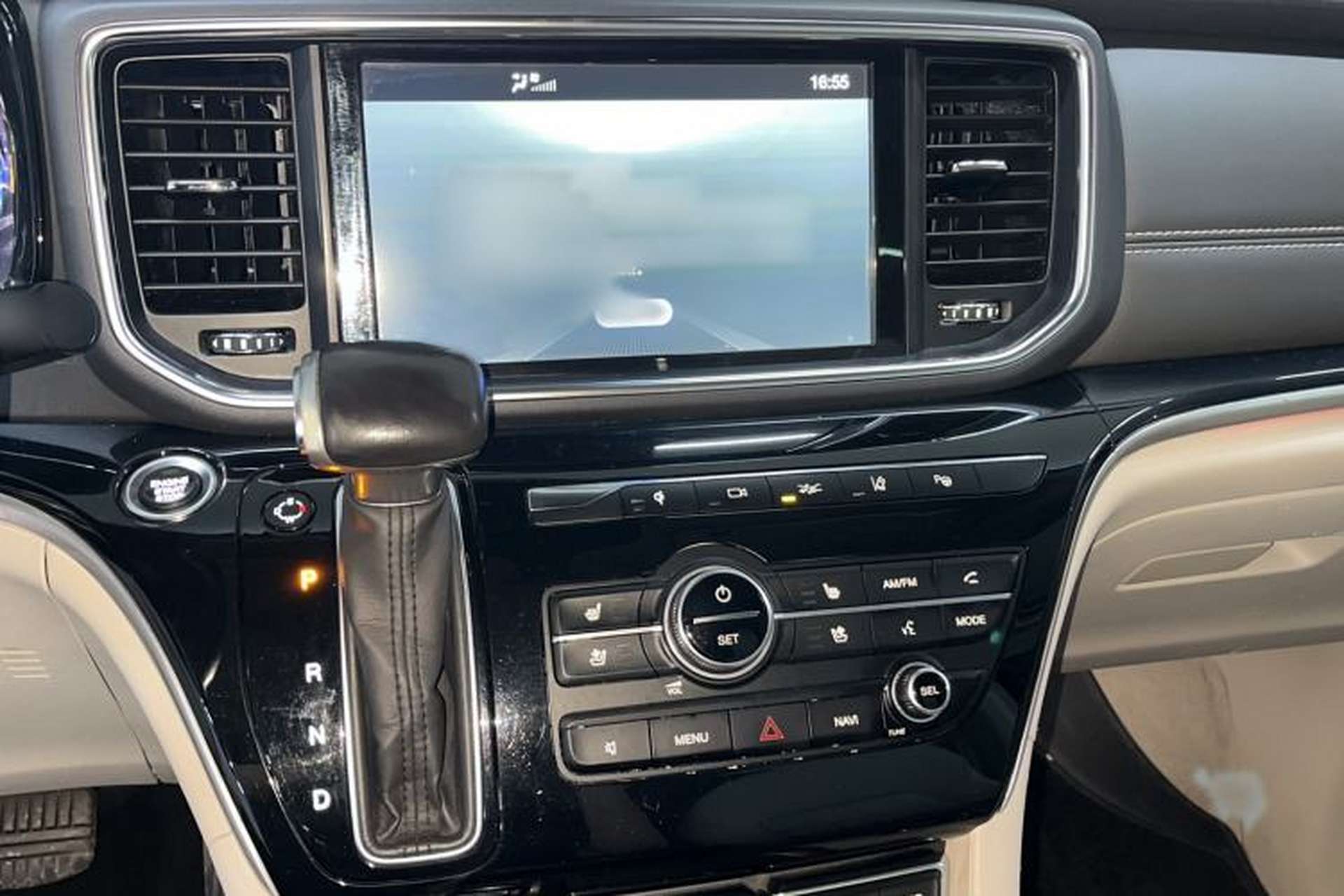 Used GAC Trumpchi M8 2018 320T Flagship Edition Interior 1