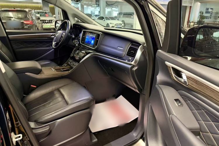 Used GAC Trumpchi M8 2018 320T Luxury Edition Interior 11