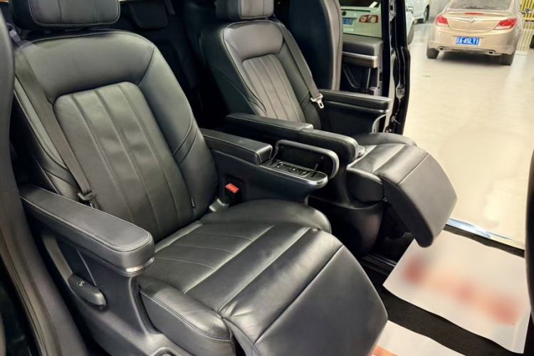 Used GAC Trumpchi M8 2018 320T Luxury Edition Interior 12