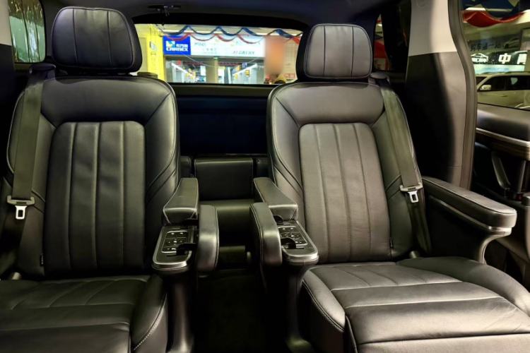 Used GAC Trumpchi M8 2018 320T Luxury Edition Interior 13