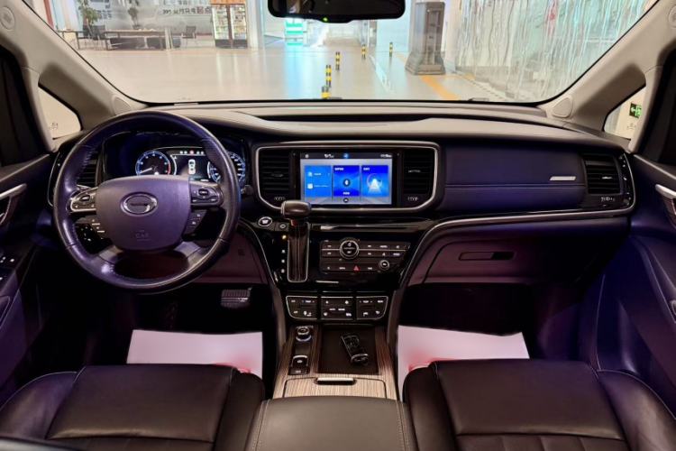 Used GAC Trumpchi M8 2018 320T Luxury Edition Interior 2