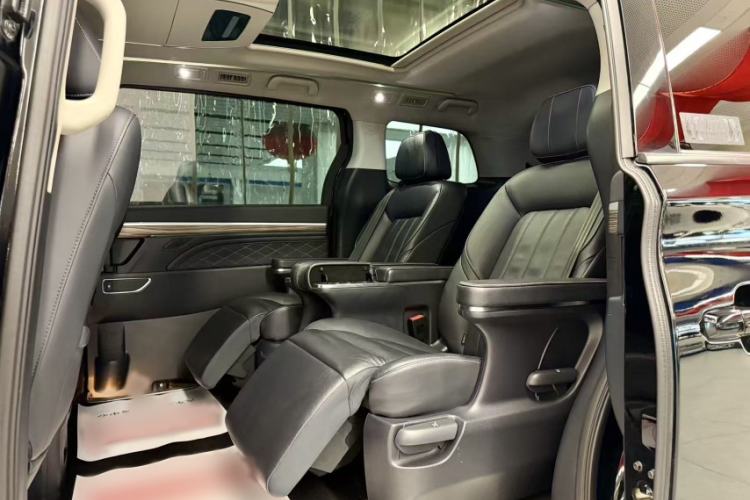 Used GAC Trumpchi M8 2018 320T Luxury Edition Interior 7