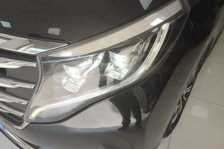 Used GAC Trumpchi M8 2018 320T Luxury Edition Left Front Headlight