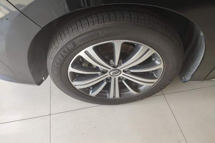 Used GAC Trumpchi M8 2018 320T Luxury Edition Left Front Wheel Hub