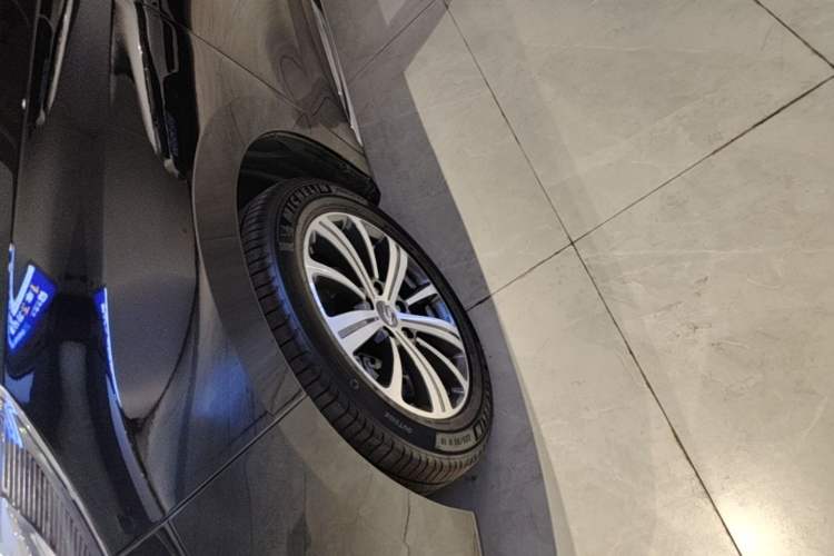 Used GAC Trumpchi M8 2018 320T Luxury Edition Left Front Wheel Hub