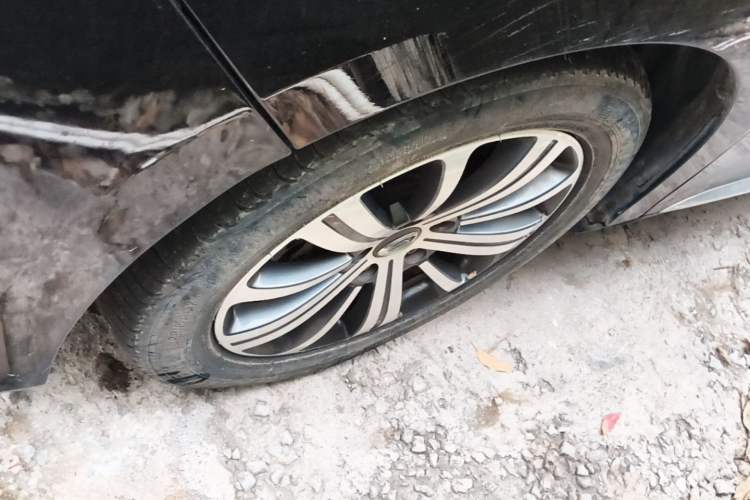 Used GAC Trumpchi M8 2018 320T Luxury Edition Left Front Wheel Hub