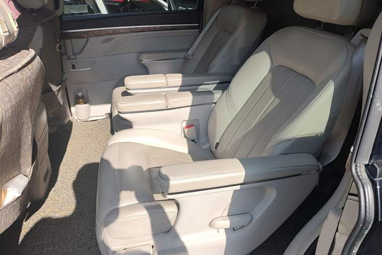 Used GAC Trumpchi M8 2018 320T Luxury Edition Left Rear Seat