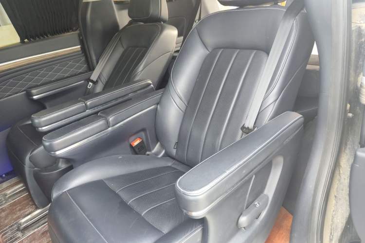 Used GAC Trumpchi M8 2018 320T Luxury Edition Left Rear Seat