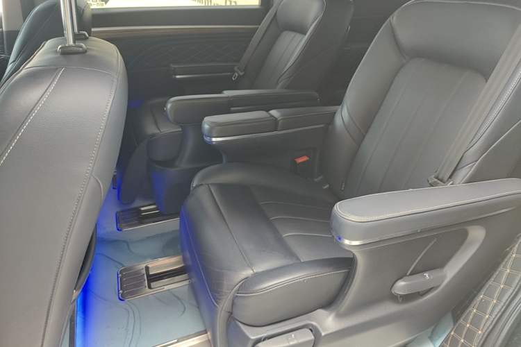 Used GAC Trumpchi M8 2018 320T Luxury Edition Left Rear Seat