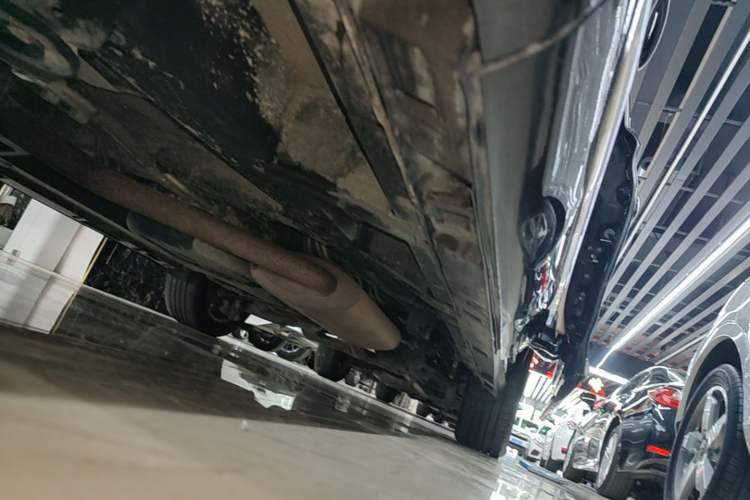 Used GAC Trumpchi M8 2018 320T Luxury Edition Left Side Sill