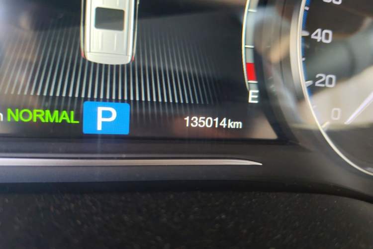 Used GAC Trumpchi M8 2018 320T Luxury Edition Odometer Close Up