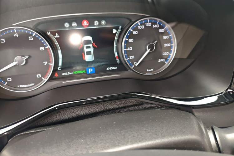Used GAC Trumpchi M8 2018 320T Flagship Edition Odometer Close Up