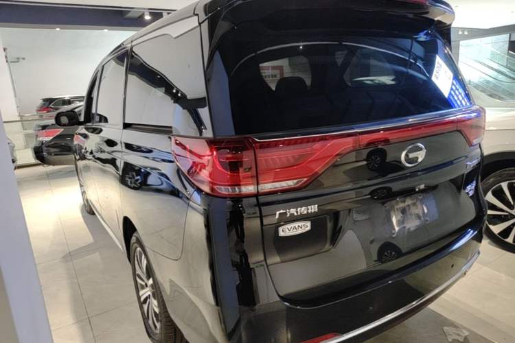 Used GAC Trumpchi M8 2018 320T Luxury Edition Rear Left 45 Deg