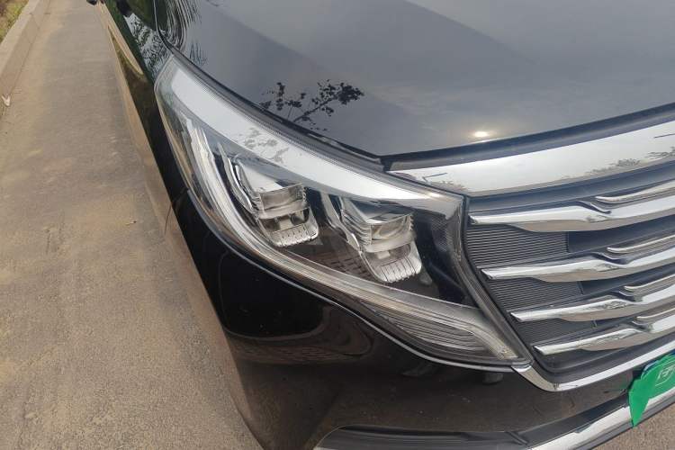Used GAC Trumpchi M8 2018 320T Luxury Edition Right Front Headlight