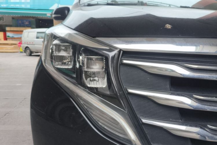 Used GAC Trumpchi M8 2018 320T Luxury Edition Right Front Headlight