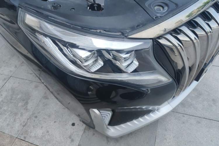 Used GAC Trumpchi M8 2018 320T Luxury Edition Right Front Headlight