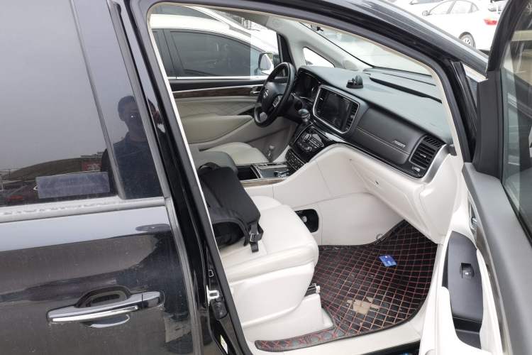 Used GAC Trumpchi M8 2018 320T Luxury Edition Right Front Seat