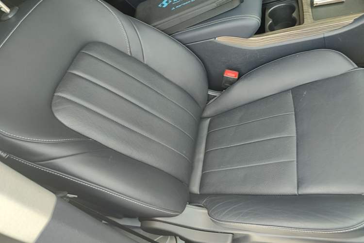 Used GAC Trumpchi M8 2018 320T Luxury Edition Right Front Seat
