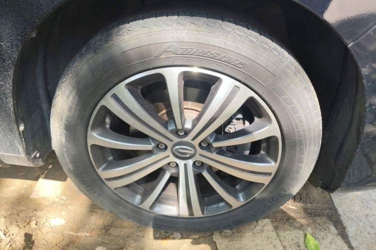 Used GAC Trumpchi M8 2018 320T Luxury Edition Right Front Wheel Hub