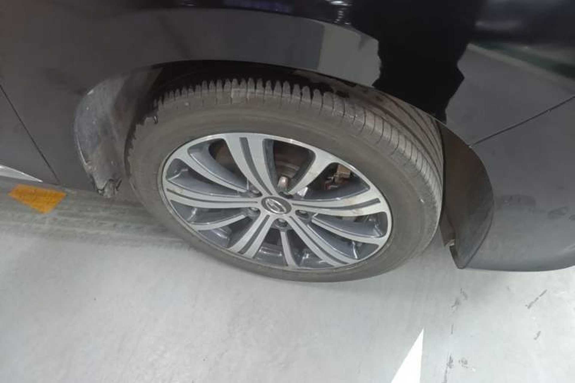 Used GAC Trumpchi M8 2018 320T Flagship Edition Right Front Wheel Hub