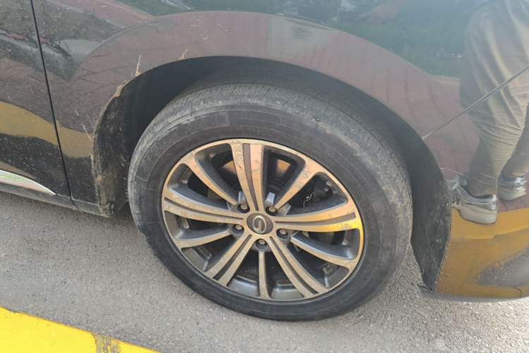 Used GAC Trumpchi M8 2018 320T Luxury Edition Right Front Wheel Hub