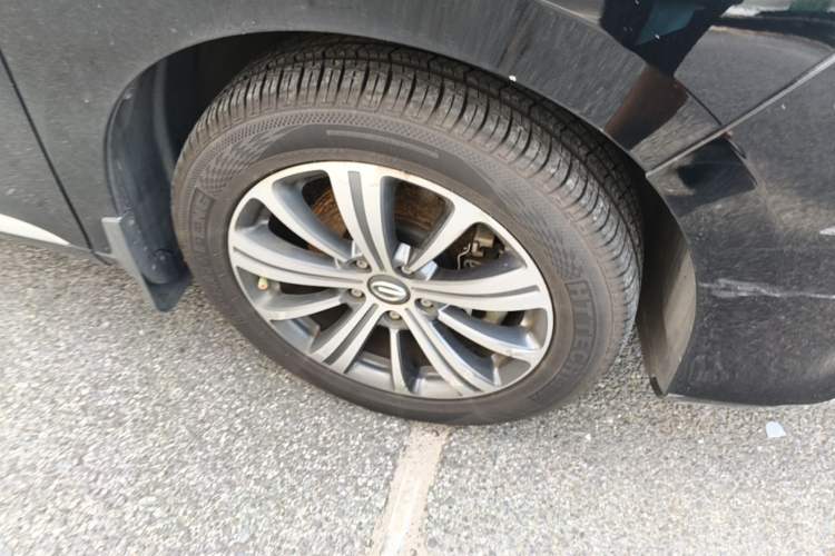 Used GAC Trumpchi M8 2018 320T Luxury Edition Right Front Wheel Hub