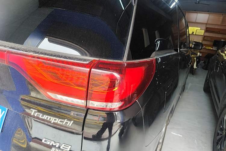 Used GAC Trumpchi M8 2018 320T Luxury Edition Right Rear Taillight