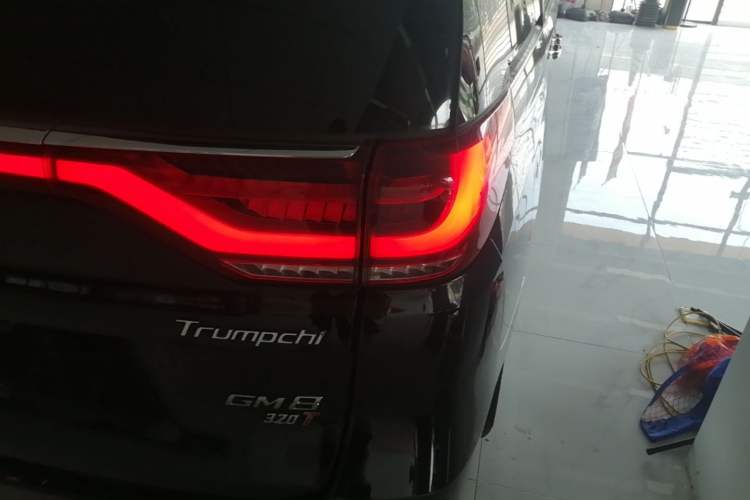 Used GAC Trumpchi M8 2018 320T Flagship Edition Right Rear Taillight