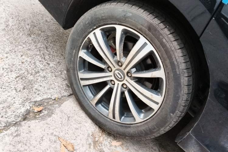 Used GAC Trumpchi M8 2018 320T Luxury Edition Right Rear Wheel Hub