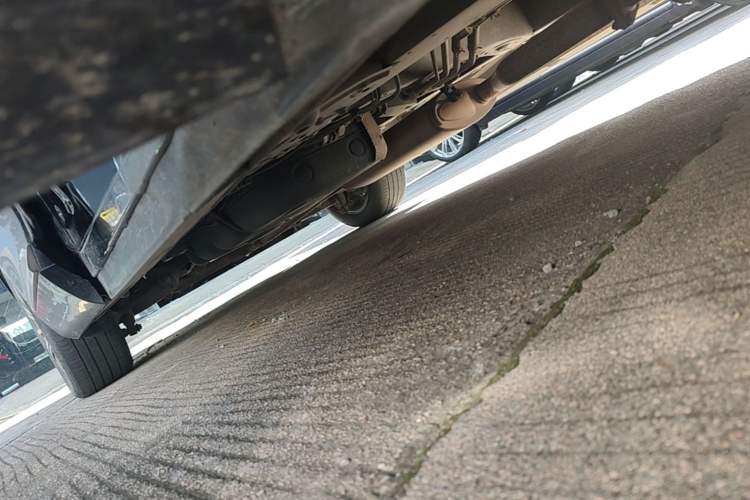 Used GAC Trumpchi M8 2018 320T Luxury Edition Right Side Sill