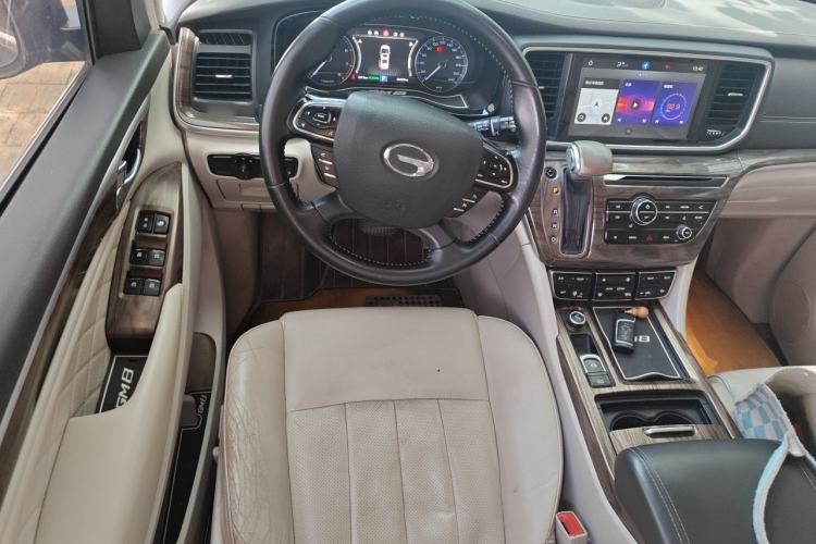 Used GAC Trumpchi M8 2018 320T Luxury Edition Steering Wheel