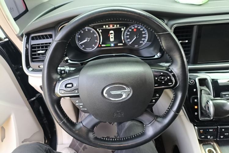 Used GAC Trumpchi M8 2018 320T Luxury Edition Steering Wheel