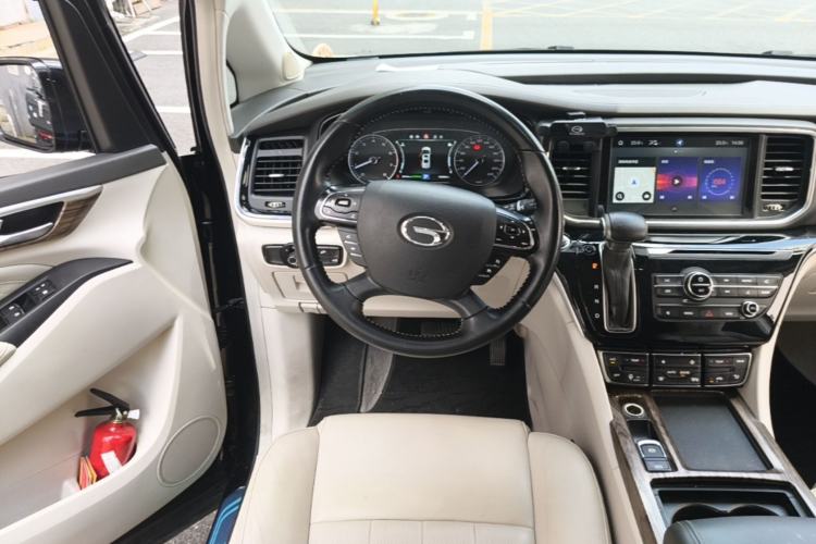 Used GAC Trumpchi M8 2018 320T Luxury Edition Steering Wheel
