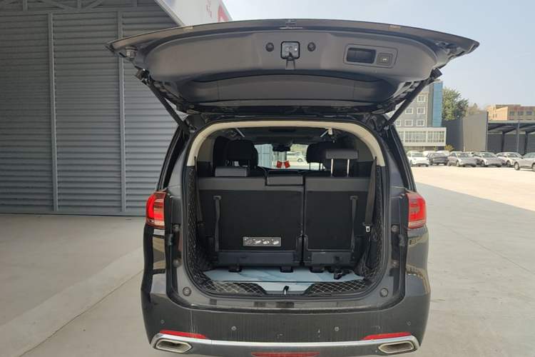Used GAC Trumpchi M8 2018 320T Luxury Edition Trunk
